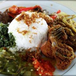 Nasi Ikan Grapu Bakar Sayuran Komplit