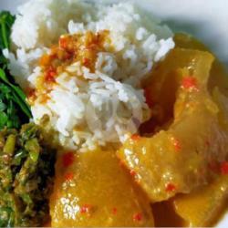 Nasi Padang Gulai Kikil Padang