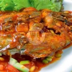 Ikan Bawal Hitam Masak Seng Tiam/asam Manis