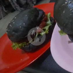 Black Burger Daging Kebab