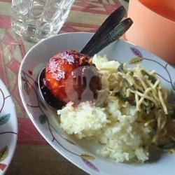 Nasi  Putih Telor Itik Masak Habang