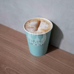 Dirty Chai Latte (hot/ice)