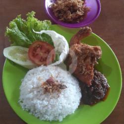 Pecel Ayam Kriuk-kriuk Dada