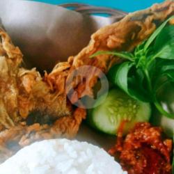 Paket Nasi Lele Kriuk   Es Teh