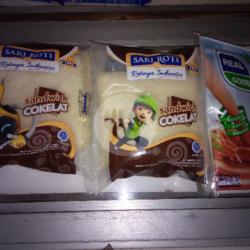 Sandwich Coklat 2 Pcs   Real Good Sereal Coklat / Strawberry