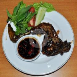 Ayam Pejantan Bakar Nasi