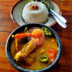 Nasi   Ayam Lodho