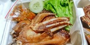 Seafood Nasi Uduk Bang Gus 88, Ayam Pecak Ikan Bakar Pecak