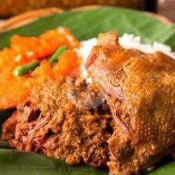 Nasi Gudeg Krecek Dada