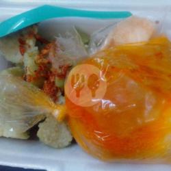 Lontong Sayur Telur Esteh