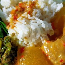 Nasi Kikil Gulai Lunak