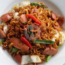 Indomie Goreng   Sosis Super  Pedas