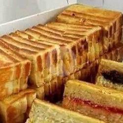 Roti Bakar Greentea Kacang