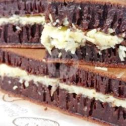 Martabak Brownies Keju Jumbo