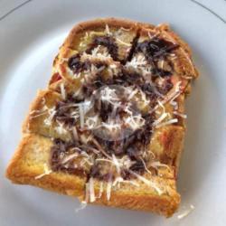 Roti Bakar Coklat / Keju / Blueberry / Strawberry