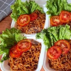 Mie Pedas Jontor