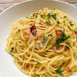 Spageti Aglio Alio