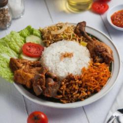 Pahe Nasi Uduk Ayam Goreng   Ati Rempela