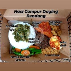 Nasi Campur Rendang Daging