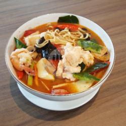 Mie Tom Yam Seafood