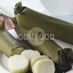 Lontong Daun Pisang