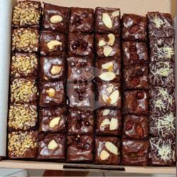 Brownies Skat Isi 36