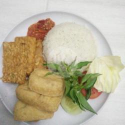 Paket Lalapan Tempe Tahu