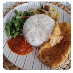 Nasi Oseng Telur Gorengan