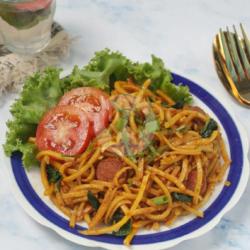 Mie Gomak (mie Lidi) Goreng Telor