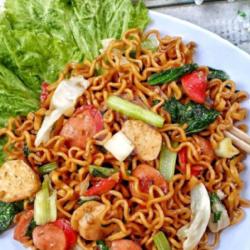 Mie Masak Goreng Bakso Sosis