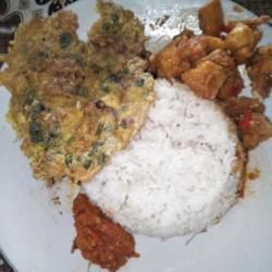 Nasi Telor Dadar  Kentang Balado Sambal