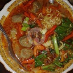 Mie Kuah Pentol Mercon ( 3 Bakso Sedang)