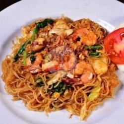 Mie Goreng/rebus Komplit