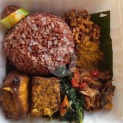 Nasi Merah Tongkol Suwir   Bacem Tempe Tahu