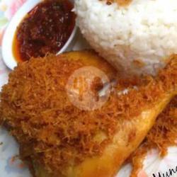 Nasi Ayam Serondeng