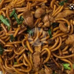 Mie Goreng Hati   Ayam Goreng Crispy