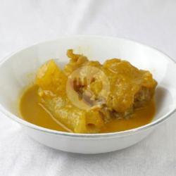 Gulai Tunjang (kikil)