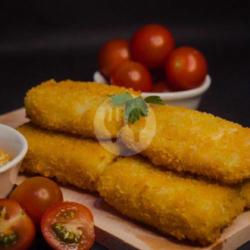 Risoles Ayam Mercon