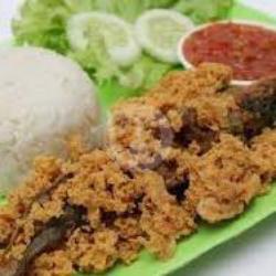 Kembung Kremes   Nasi