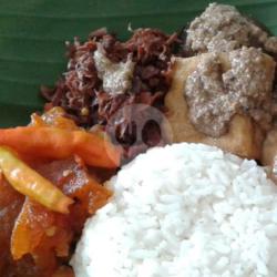 Nasi Gudeg “cenit” 2 (nasi Gudeg Telor Tahu)