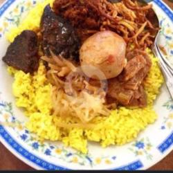 Nasi Kuning   Daging