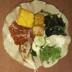 Paket Tahu Tempe Sambel Lalapan