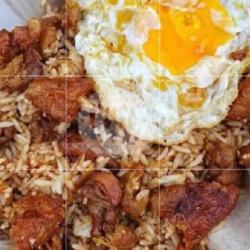 Nasi Goreng Kulit Ayam Goreng Telor Ceplok  ( Porsi Jumboo )