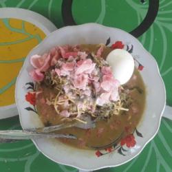 Katupek Gulai Paku