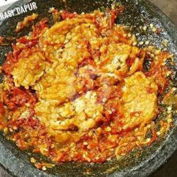 Tempe Penyet Sambal Dadakan Tanpa Nasi