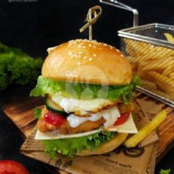 Burger Ramly Ayam   Telor   Keju