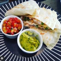 Quesadilla (chicken)