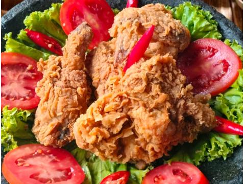 AYAM GEPREK DAN FRIED CHICKEN CAH WONOGIRI ,INDOMARET AKSES DELTAMAS