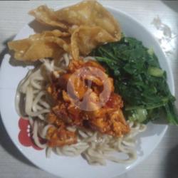 Mie Pangsit Ayam Pedas