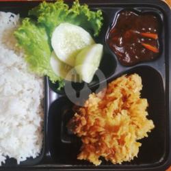 Ayam Geprek Saus Black Paper